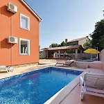 Awesome In * Valbandon