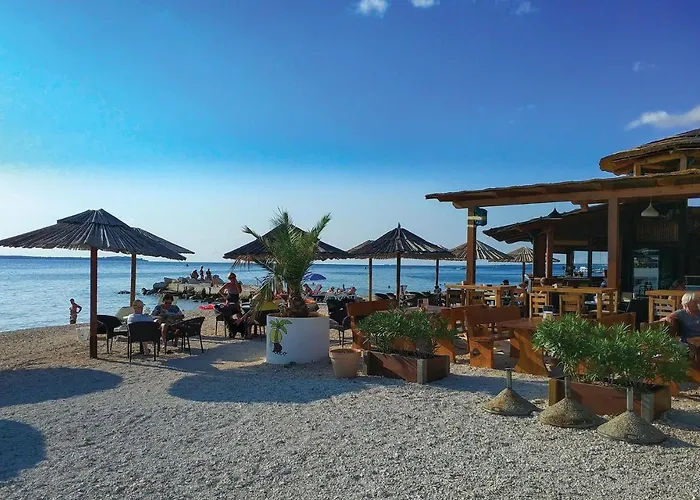 Awesome In Valbandon *