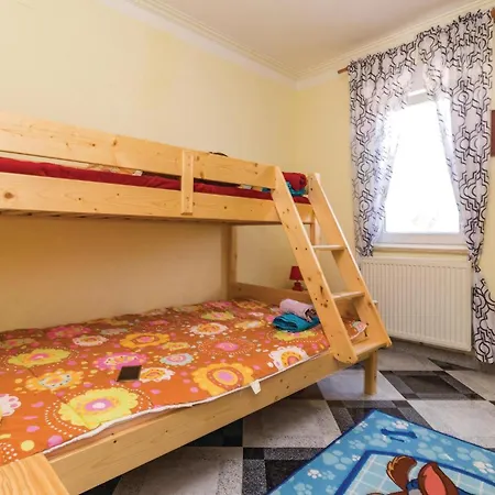 Awesome In Valbandon